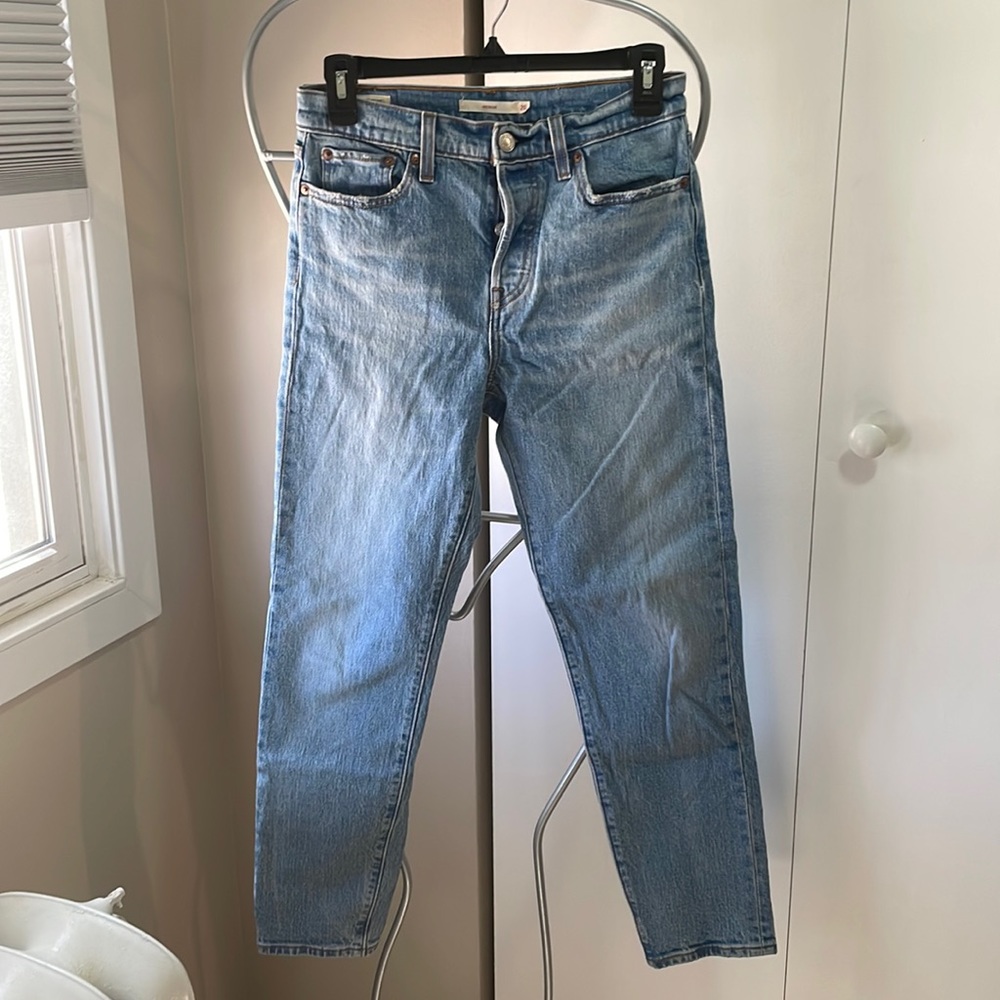 Levi’s blue denim Wedgie sz W26